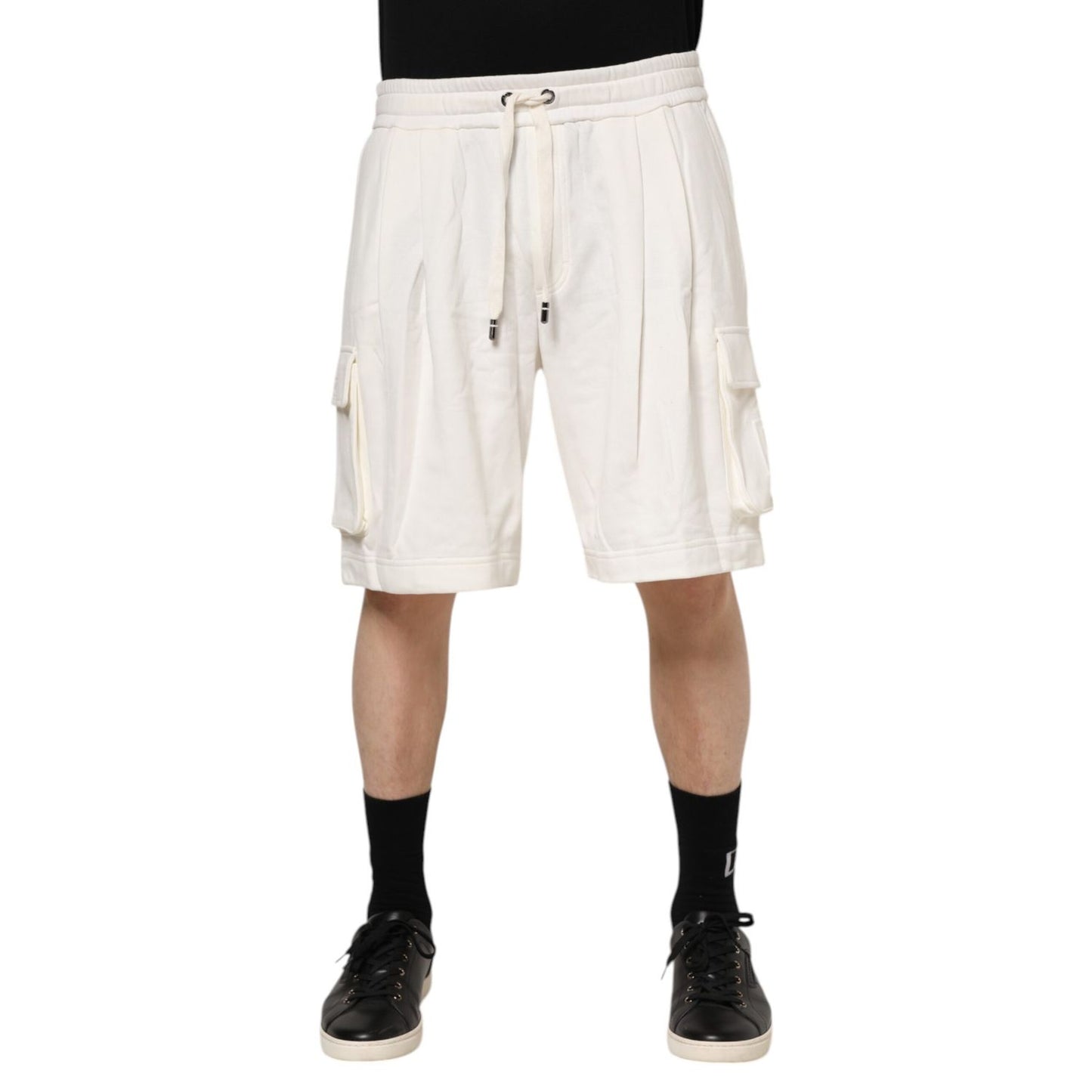 Dolce & Gabbana White Cotton Cargo Bermuda Sweatshorts Shorts with drawstring waist and cargo pockets, relaxed fit. Made in Italy.
