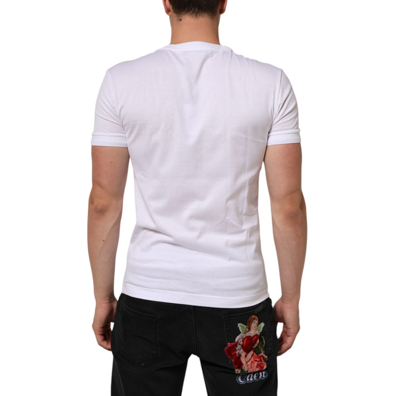 Front view with bag zipped and handles upright.