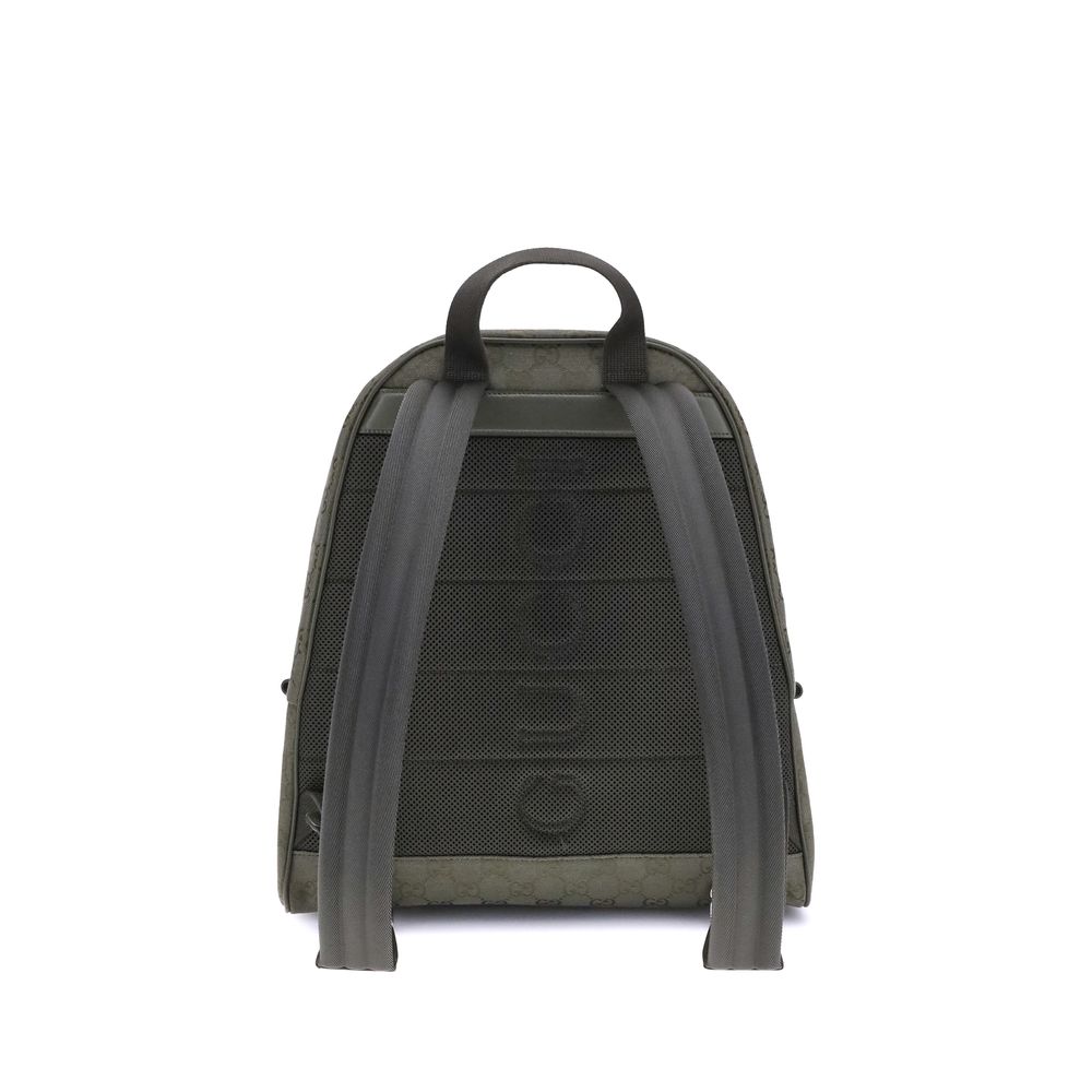 Front view with bag zipped and handles upright.