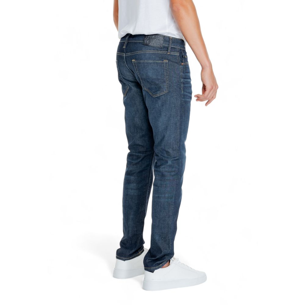 Rear view of model wearing Jack Jones Blue Cotton Relaxed Fit Jean, fall/winter collection, 100% cotton, men's fashion
