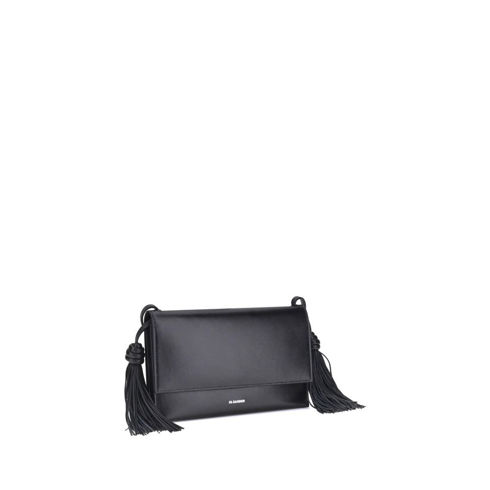 Front view with bag zipped and handles upright.