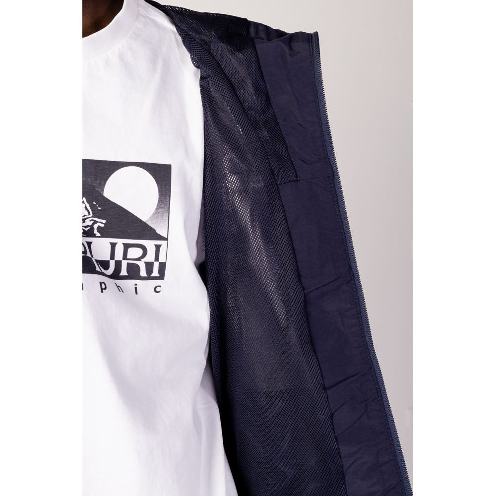 Front view with bag zipped and handles upright.
