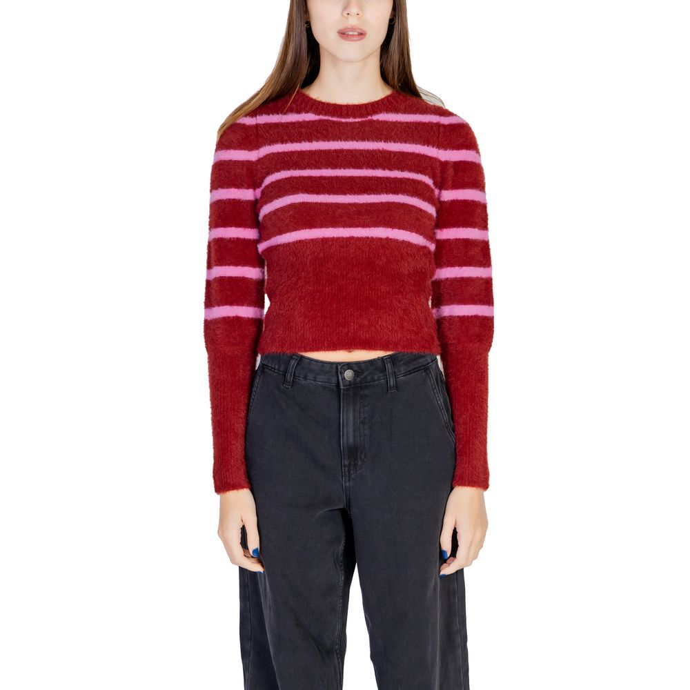 Woman wearing Only Red Nylon Sweater from fall/winter knitwear collection, 70% nylon and 30% acrylic, striped design.