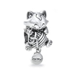 PANDORA Mod. 799535C00 silver cat charm with yarn ball design, crafted from Silver 925°, featuring 'ME♥W' engraving, ideal for lady's jewelry.