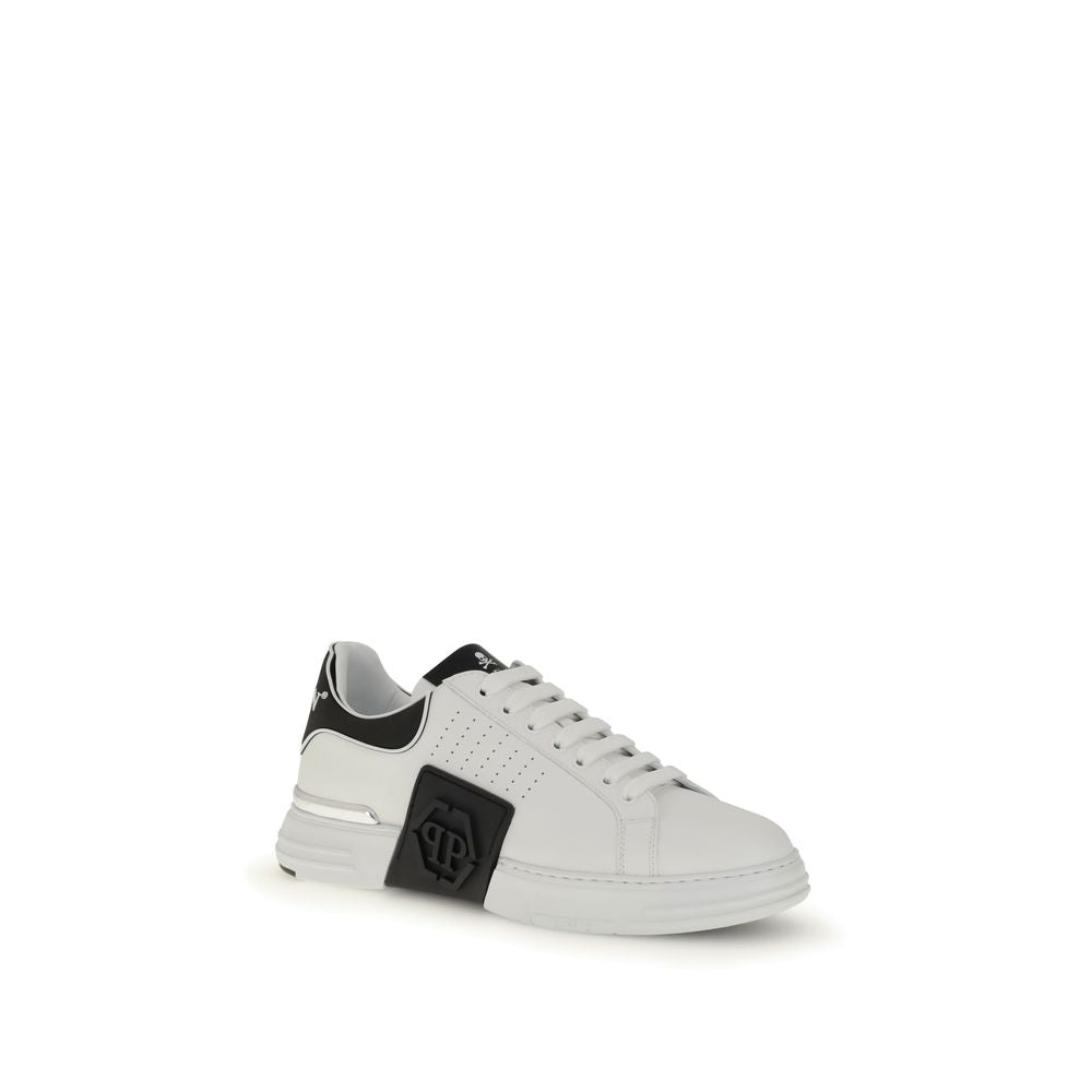 Philipp Plein White Calf Leather Bos Taurus Athletic Sneakers, low top design with PP hexagon and nickel-plated heel stabilizer.
