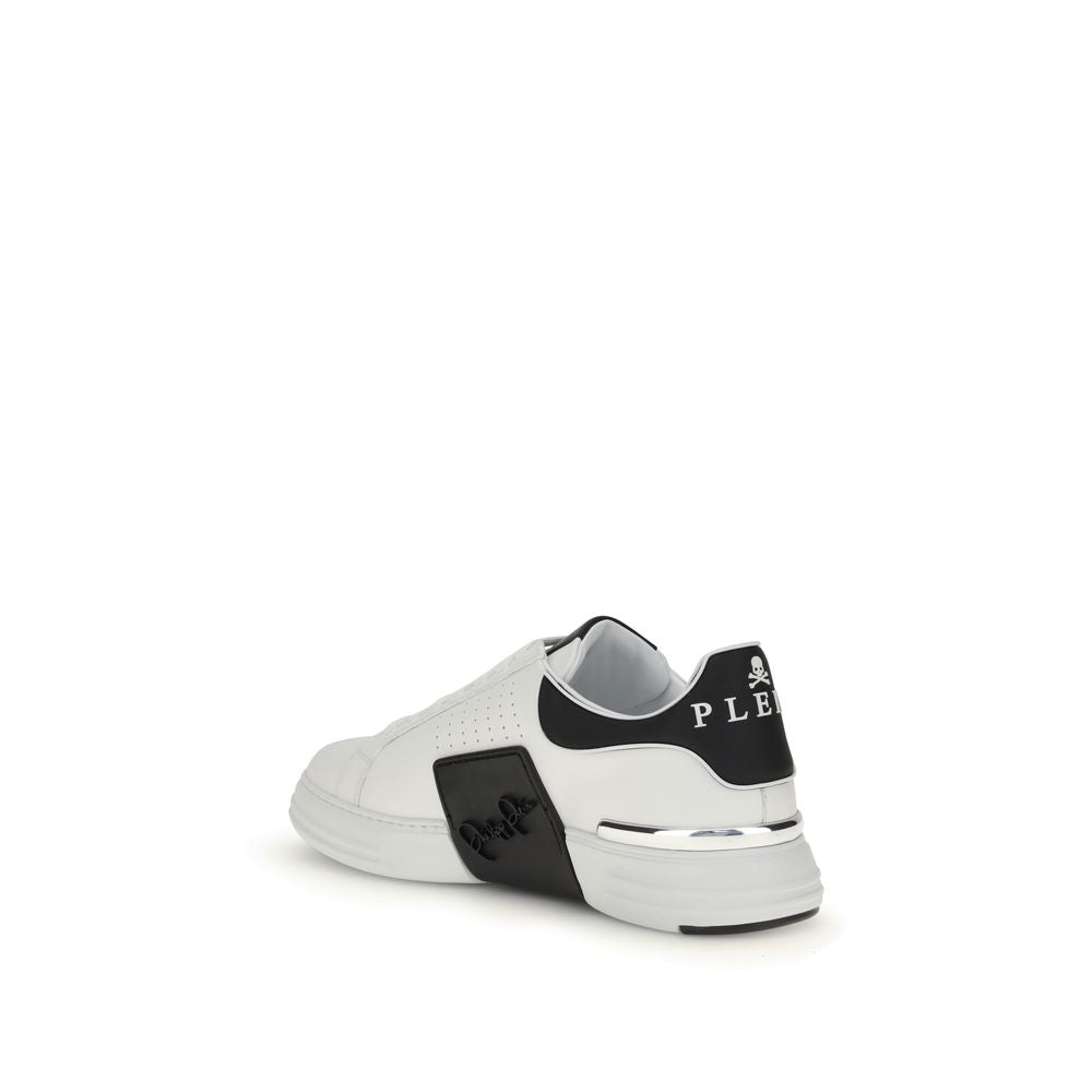 Philipp Plein White Calf Leather Bos Taurus Athletic Sneakers with silver heel stabilizer and PP metal hexagon detail.