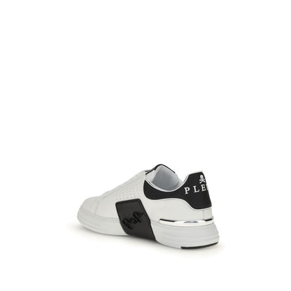 Philipp Plein White Calf Leather Bos Taurus Athletic Sneakers with silver heel stabilizer and PP metal hexagon detail.