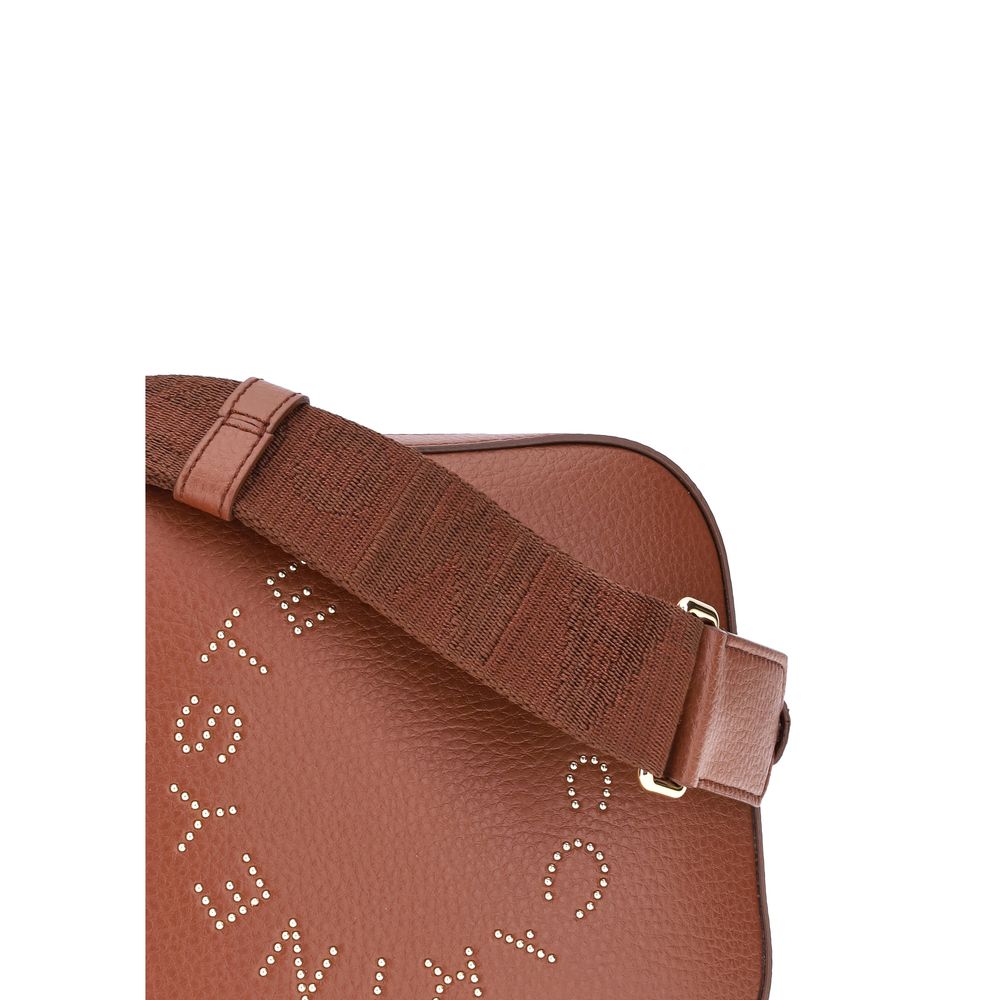 Front view with bag zipped and handles upright.