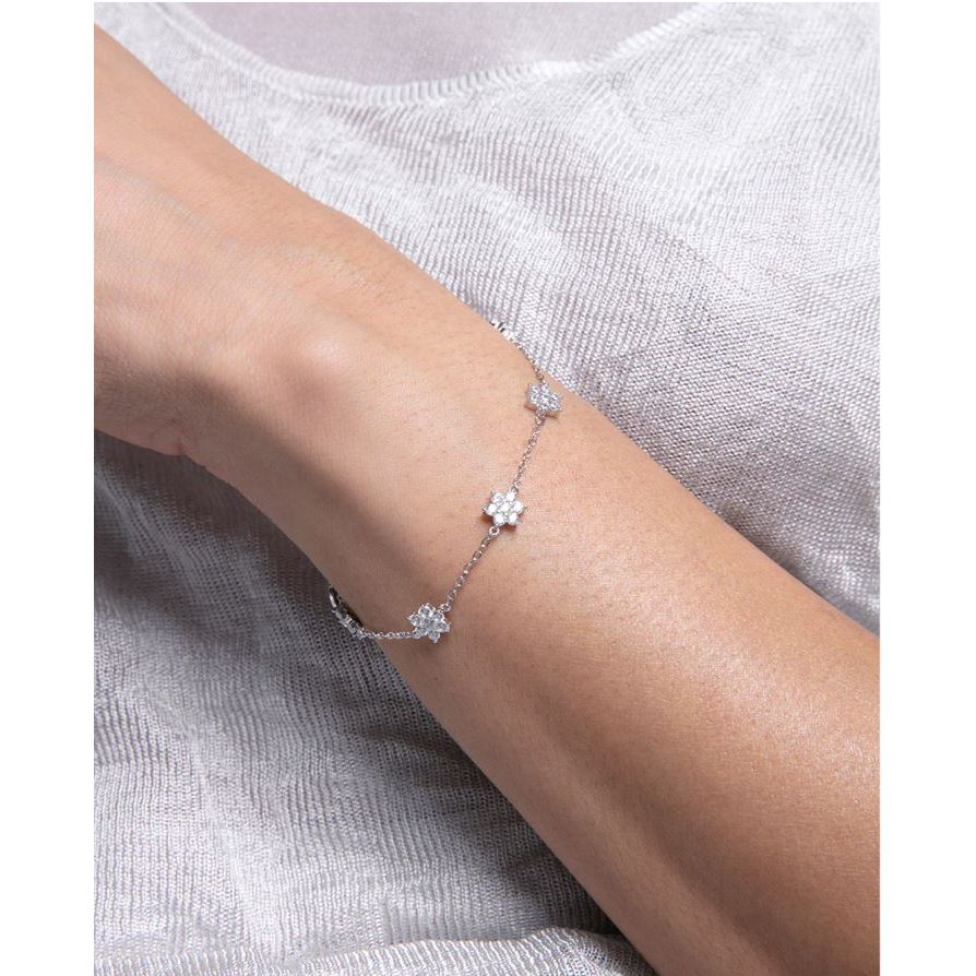 Women's bracelet featuring VICEROY JEWELS Mod. 13209P000-30 in silver 925°, quartz analog movement, and 10 ATM water resistance.